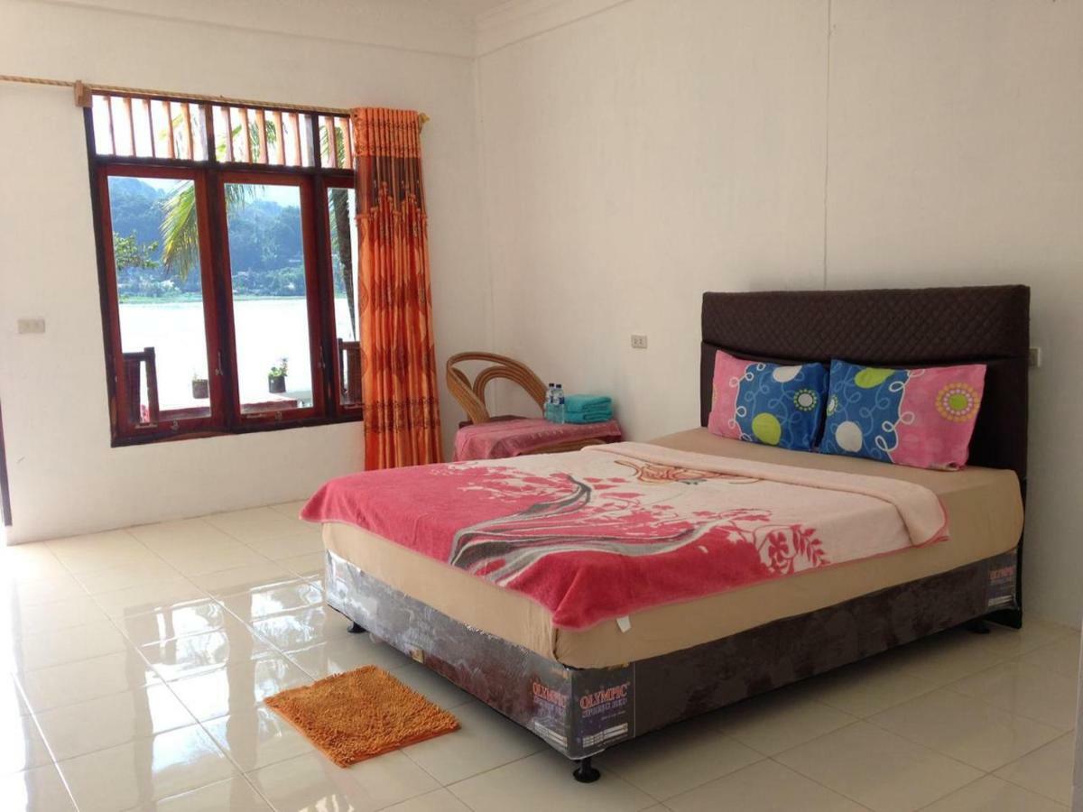 Aman'S Guesthouse Tuk Tuk Ngoại thất bức ảnh