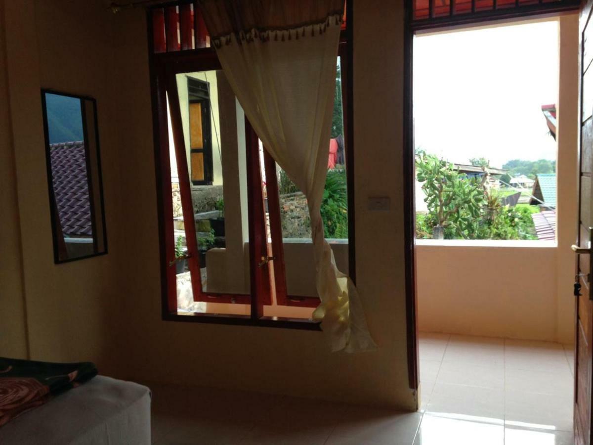 Aman'S Guesthouse Tuk Tuk Ngoại thất bức ảnh